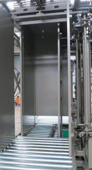 Article image of: Palletiseermachine met stapelschacht