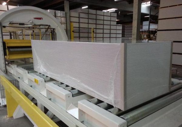 Article image of: Ausloos Verpakkingstechniek plaatst de Mimi Norket 300 NF/S