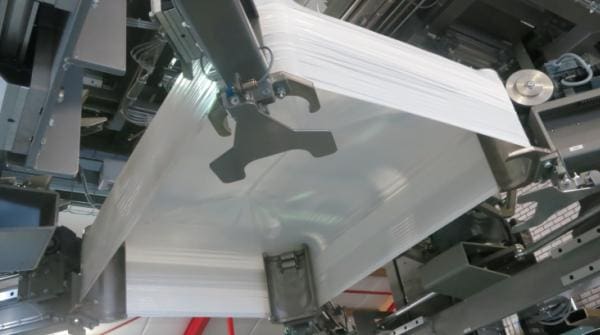 Article image of: Nieuwe Votech stretchhood machine