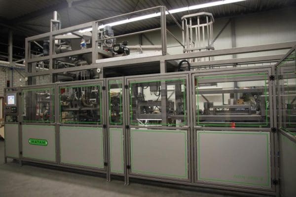 Article image of: Matam vulmachine en palletiser voor maalderij