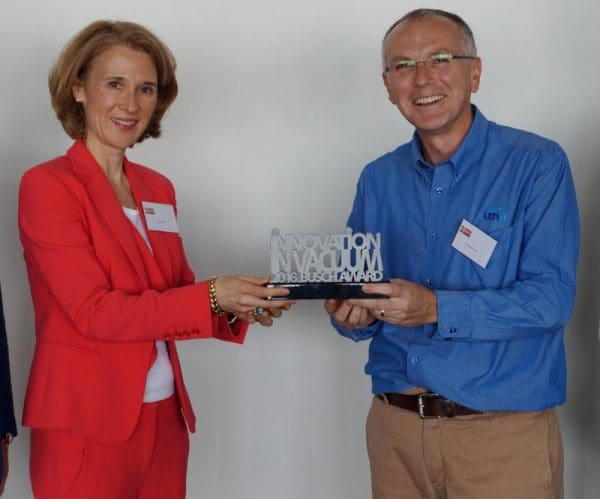 Article image of: “Innovation in Vacuum Busch Award” 2016 uitgereikt aan tna