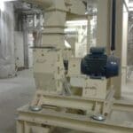 Article image of: Poeth mini hamermolen