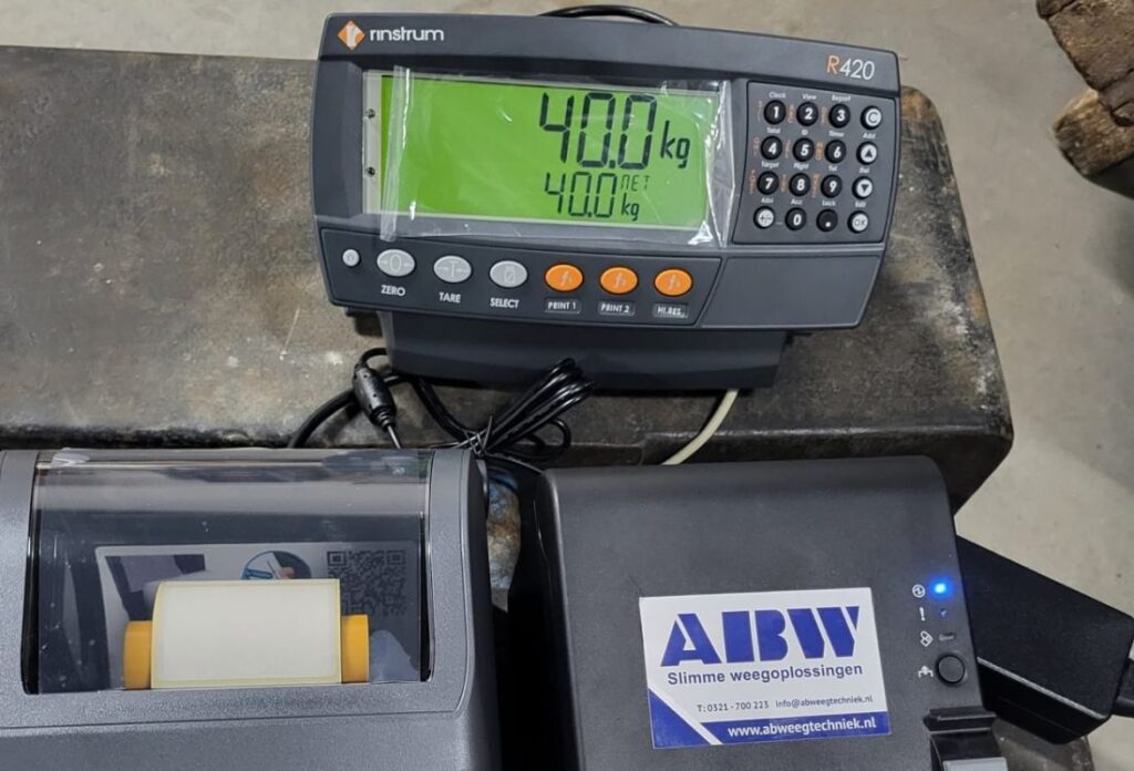 Article image of: Twee printers aansturen met één indicator