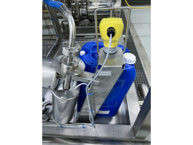 VEGAPULS BASIC radarsensor. De BASIC lijn is alleen verkrijgbaar in gestandaardiseerde uitvoeringen 