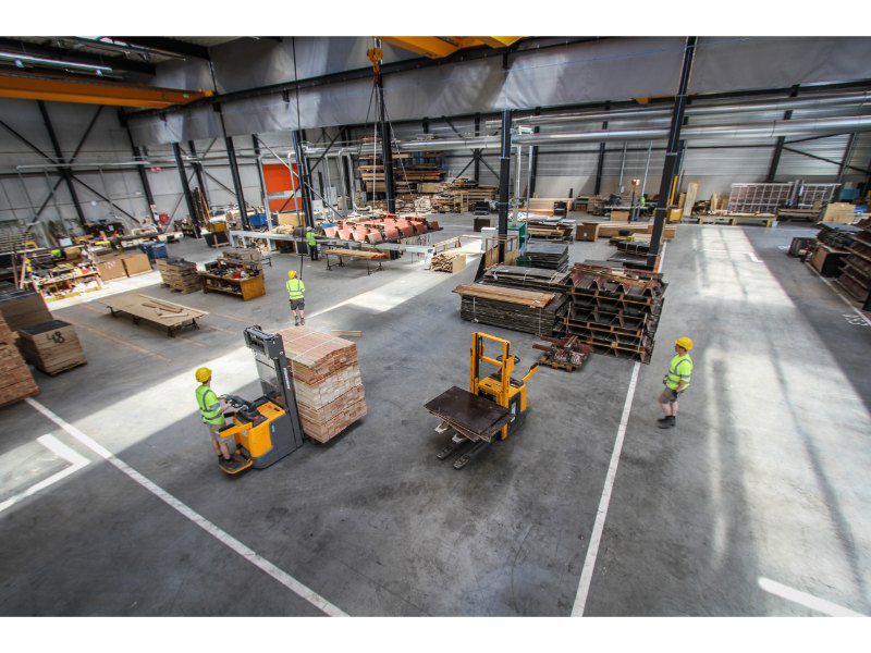 In de zagerij van Jan de Nul Group in Aalst is het nu veel schoner werken.